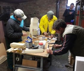 (01) Leden - Výroba našich prvních úlů a příprava na první včelařskou sezónu