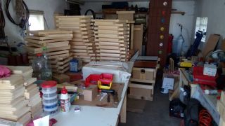 (13) Květen - výroba rámků, úložných beden a nástavků