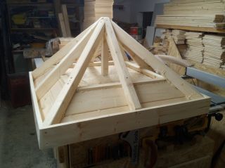 (07) Duben - Tvorba stříšky ke klátu